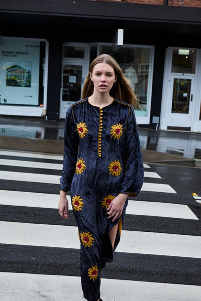 SUNFLOWER TUNIC, CHARCOAL SILK VELVET